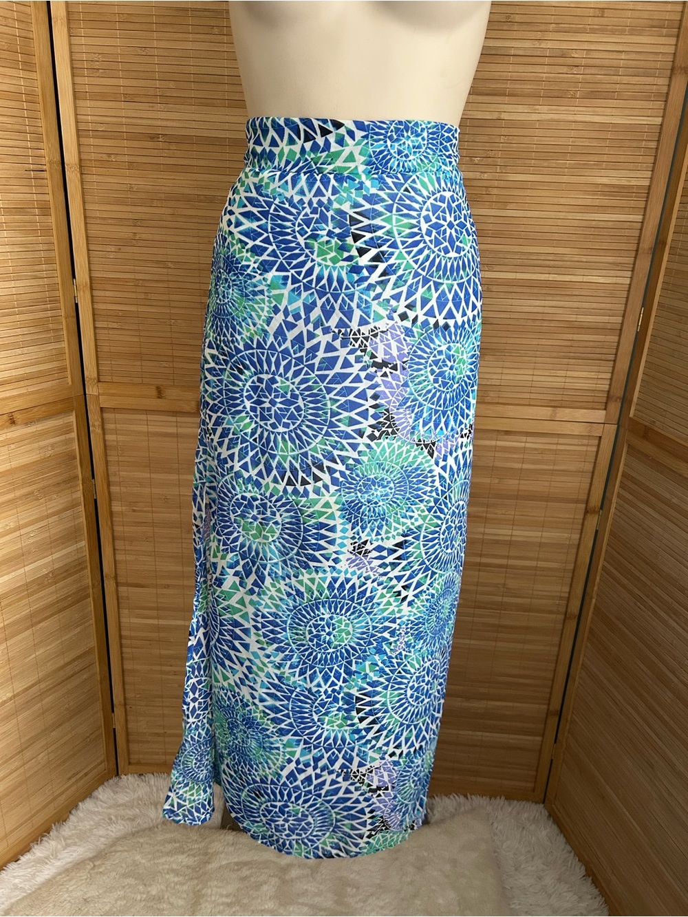Charlotte Russe Y2K Women's Blue Geometric Print Maxi Skirt side slits Medium